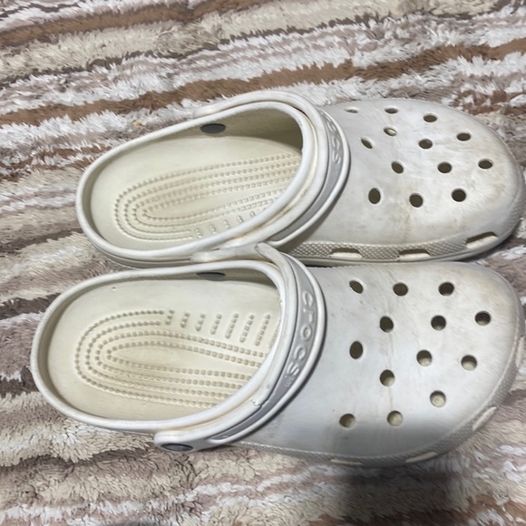 CROCS Shoes - Women’s crocs